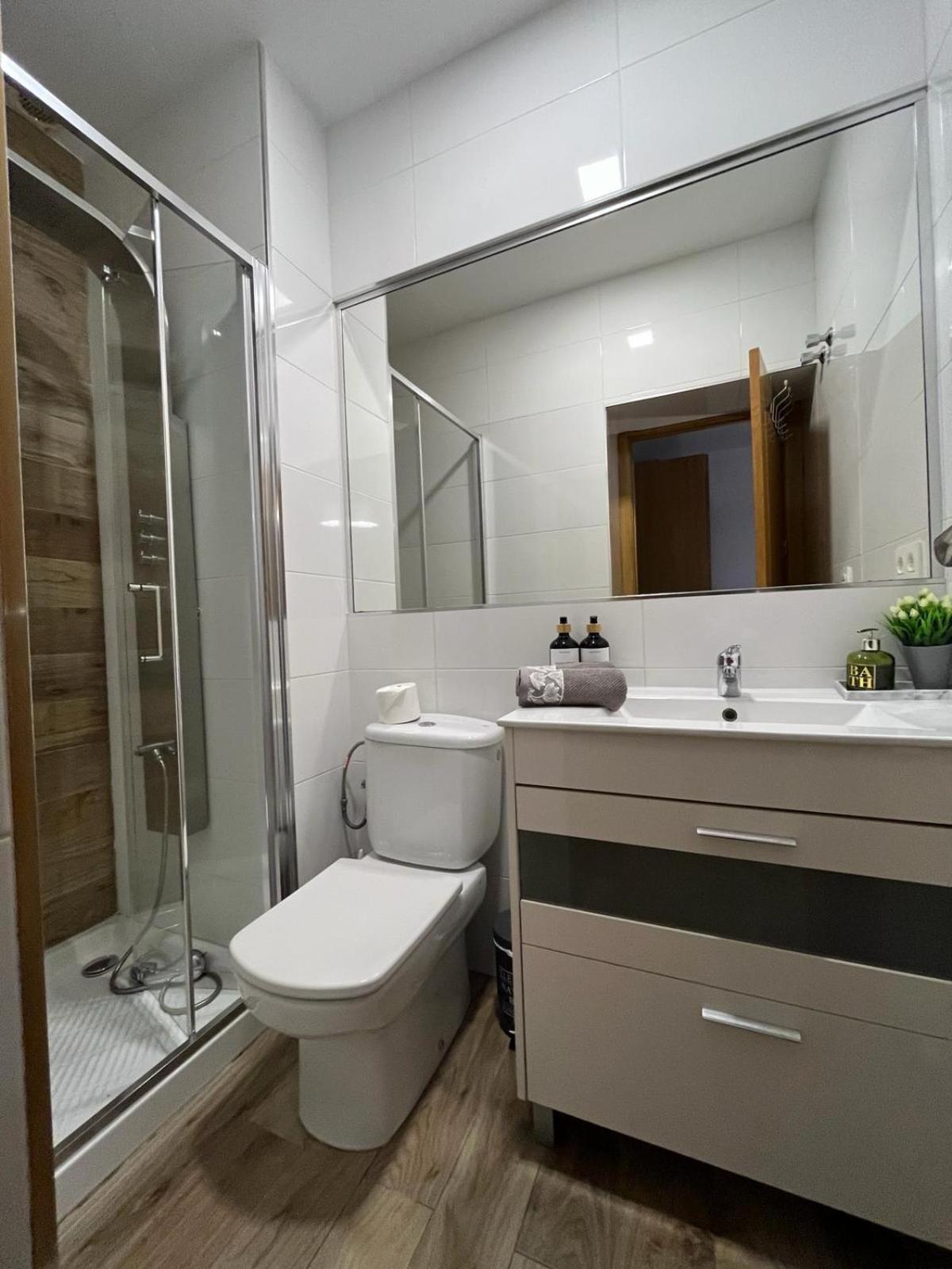 Home Suites Center גרנדה מראה חיצוני תמונה