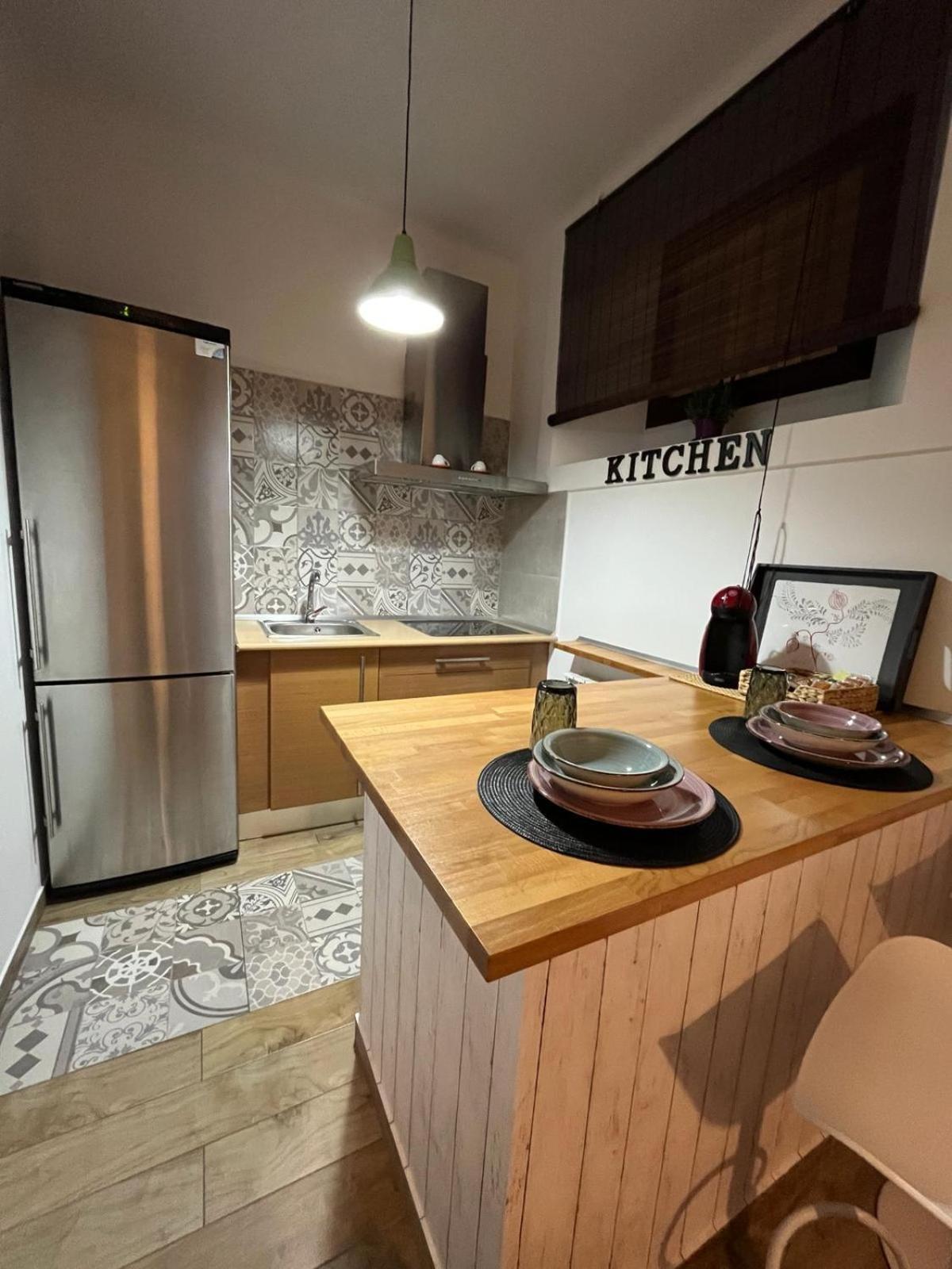 Home Suites Center גרנדה מראה חיצוני תמונה