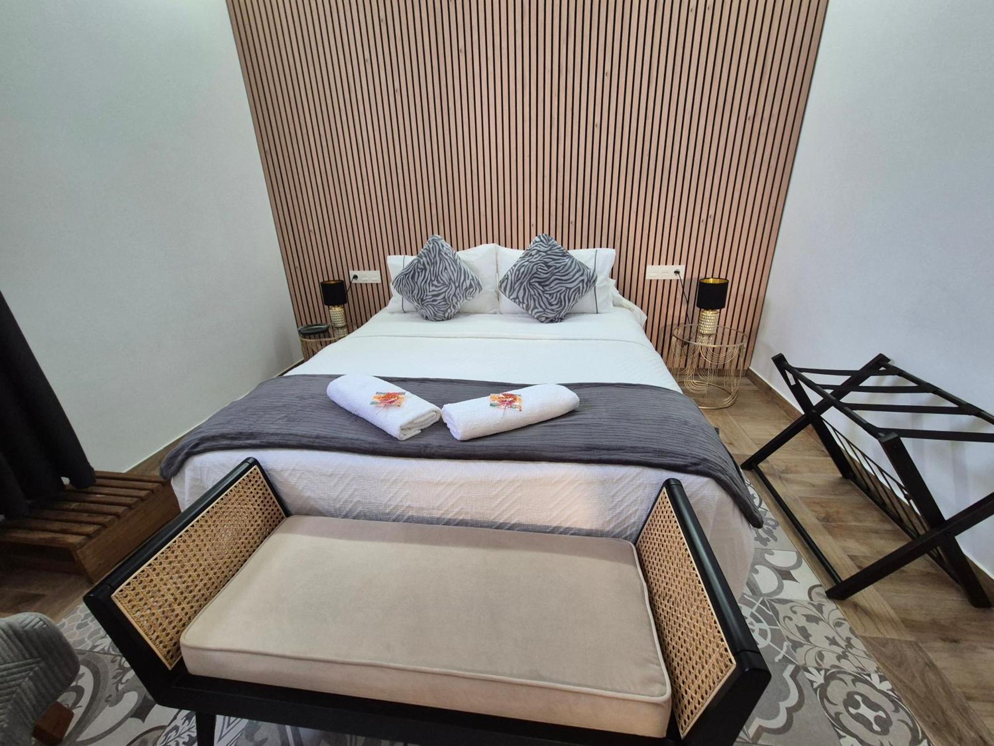 Home Suites Center גרנדה מראה חיצוני תמונה